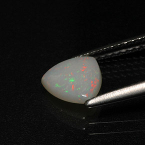 Opale multicolore naturelle transparent, 0,58 ct, transparent / translucide