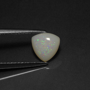Opale multicolore naturelle transparent, 0,56 ct, transparent / translucide