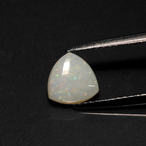 Opale multicolore naturelle transparent, 0,70 ct, transparent / translucide