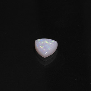Opale multicolore naturelle transparent, 0,66 ct, transparent / translucide