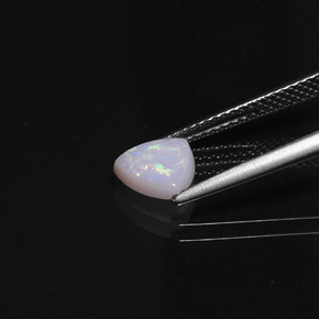 Opale multicolore naturelle transparent, 0,66 ct, transparent / translucide