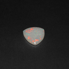 Opale multicolore naturelle transparent, 0,45 ct, transparent / translucide
