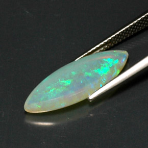 Opale multicolore naturelle transparent, 3,53 ct, transparent / translucide