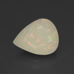 Opale multicolore naturelle en forme de poire, 2,85 ct, translucide