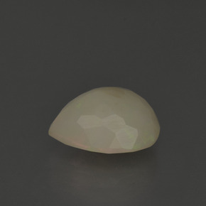 Opale multicolore naturelle en forme de poire, 2,58 ct, translucide