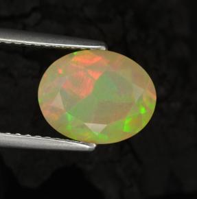 Opale multicolore naturelle coupe ovale, 1,57 ct, translucide