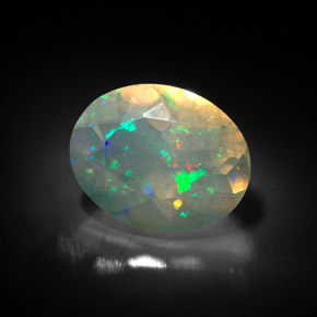 Opale multicolore naturelle transparent, 1,63 ct, transparent / translucide