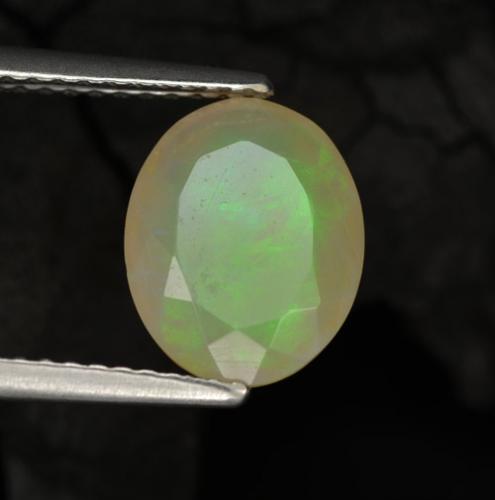 Opale Multicolore naturelle ovale, 1.33 ct, Translucide