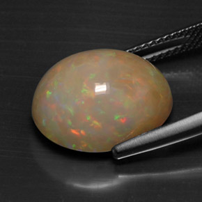 Opale multicolore naturelle coupe ovale, 7,28 ct, opaque