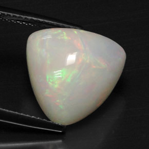 Opale multicolore naturelle trillion, 7,29 ct, opaque