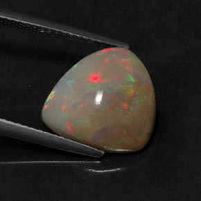 Opale multicolore naturelle trillion, 4,22 ct, opaque