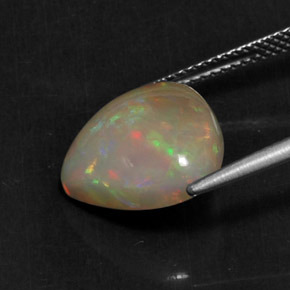 Opale multicolore naturelle trillion, 4,22 ct, opaque