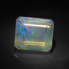 Opale multicolore naturelle transparent, 2,06 ct, transparent / translucide