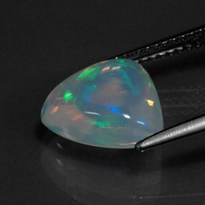 Opale multicolore naturelle forme fantaisie, 3,20 ct, transparent