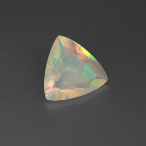 Opale multicolore naturelle trillion, 1,06 ct, transparent