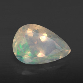 Opale multicolore naturelle en forme de poire, 2,73 ct, transparent