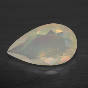 Opale multicolore naturelle en forme de poire, 2,84 ct, transparent