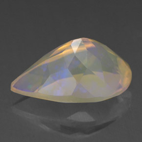 Opale multicolore naturelle en forme de poire, 1,68 ct, transparent