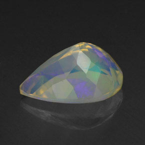 Opale multicolore naturelle en forme de poire, 1,87 ct, transparent