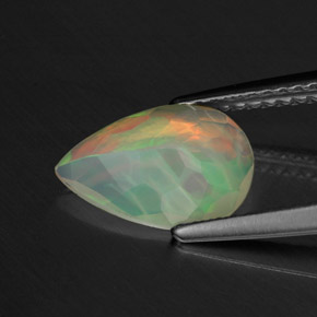Opale multicolore naturelle en forme de poire, 1,01 ct, transparent
