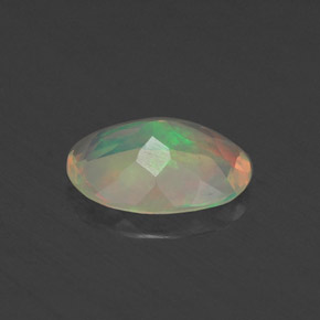 Opale multicolore naturelle transparent, 0,48 ct, transparent / translucide