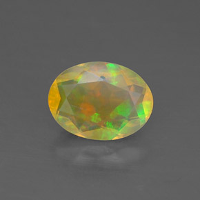 Opale multicolore naturelle transparent, 0,82 ct, transparent / translucide
