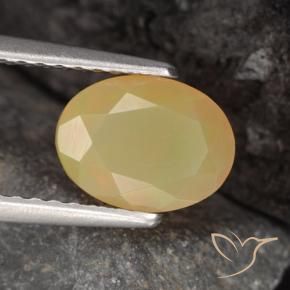Opale Multicolore naturelle ovale, 0.87 ct, Translucide