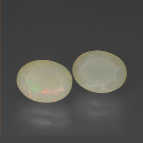 Achetez naturel ct multicolore opale gems, coupe ovale, en provenance ethiopie chez gemselect. en stock, livraison internationale!