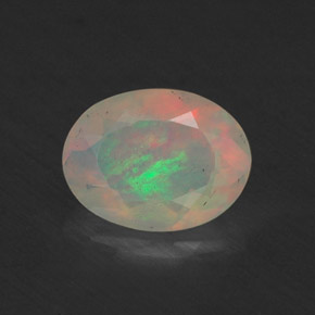 Opale multicolore naturelle transparent, 0,64 ct, transparent / translucide