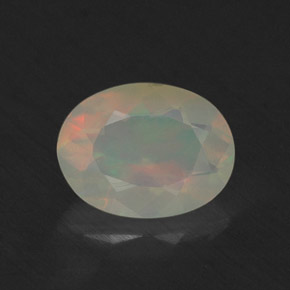 Opale multicolore naturelle transparent, 0,64 ct, transparent / translucide