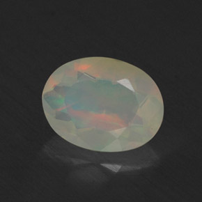 Opale multicolore naturelle transparent, 0,64 ct, transparent / translucide