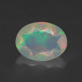 Opale multicolore naturelle transparent, 0,66 ct, transparent / translucide