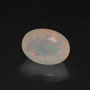 Opale multicolore naturelle transparent, 0,87 ct, transparent / translucide