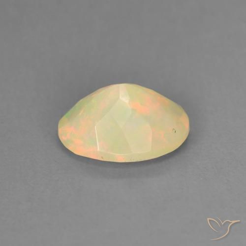 Opale Multicolore naturelle ovale, 0.74 ct, Translucide