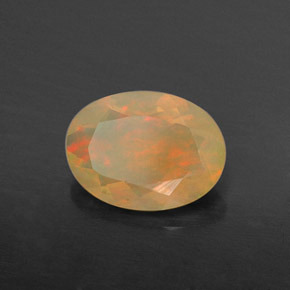 Opale multicolore naturelle transparent, 0,67 ct, transparent / translucide