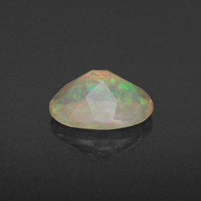 Opale multicolore naturelle transparent, 0,74 ct, transparent / translucide
