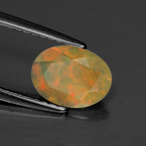 Opale multicolore naturelle transparent, 0,61 ct, transparent / translucide