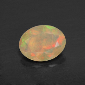Opale multicolore naturelle transparent, 0,72 ct, transparent / translucide