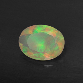 Opale multicolore naturelle transparent, 0,73 ct, transparent / translucide