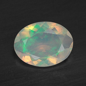 Opale multicolore naturelle transparent, 0,59 ct, transparent / translucide