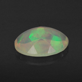 Opale multicolore naturelle transparent, 0,60 ct, transparent / translucide