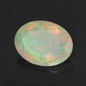 Opale multicolore naturelle transparent, 0,67 ct, transparent / translucide