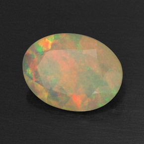 Opale multicolore naturelle transparent, 0,66 ct, transparent / translucide