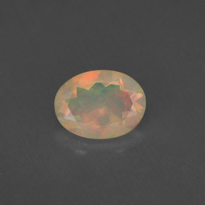 Opale multicolore naturelle transparent, 0,75 ct, transparent / translucide