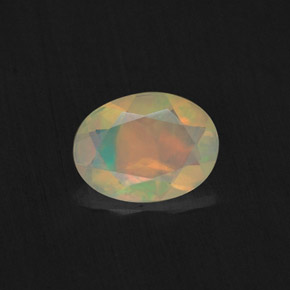 Opale multicolore naturelle transparent, 0,62 ct, transparent / translucide
