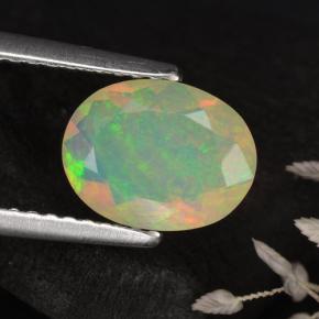 Opale jaune naturelle coupe ovale, 0,82 ct, translucide