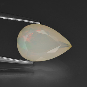 Opale multicolore naturelle en forme de poire, 1,65 ct, transparent