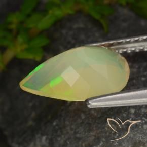 Opale Multicolore naturelle En forme de poire, 1.33 ct, Transparent