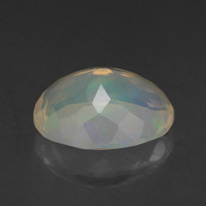 Opale multicolore naturelle transparent, 2,03 ct, transparent / translucide