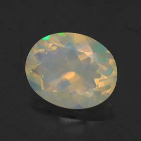 Opale multicolore naturelle coupe ovale, 1,50 ct, transparent